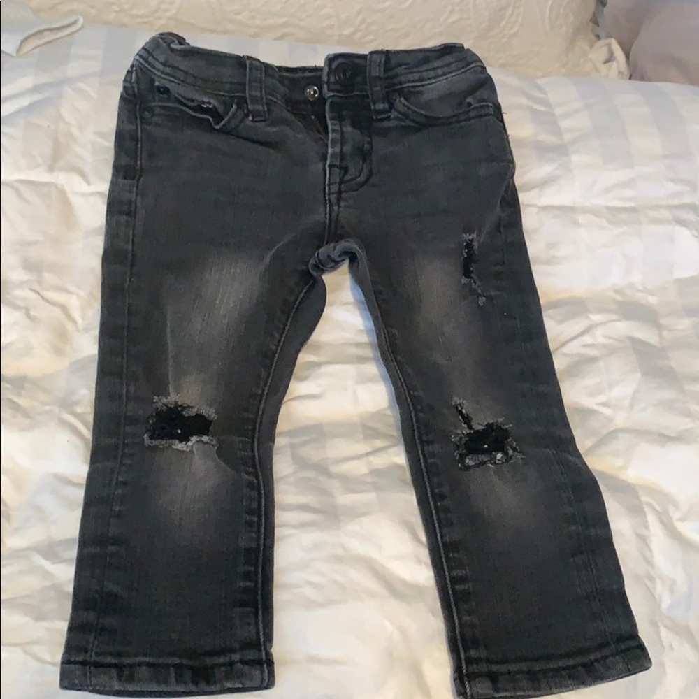 AG Kingston Skinny Jeans